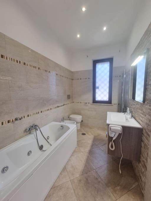 -5 Min From Bus Stop-Free Parking Рим Екстер'єр фото